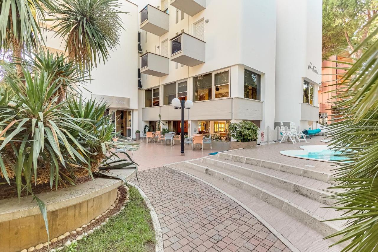 Hotel Kiss Cesenatico Dış mekan fotoğraf