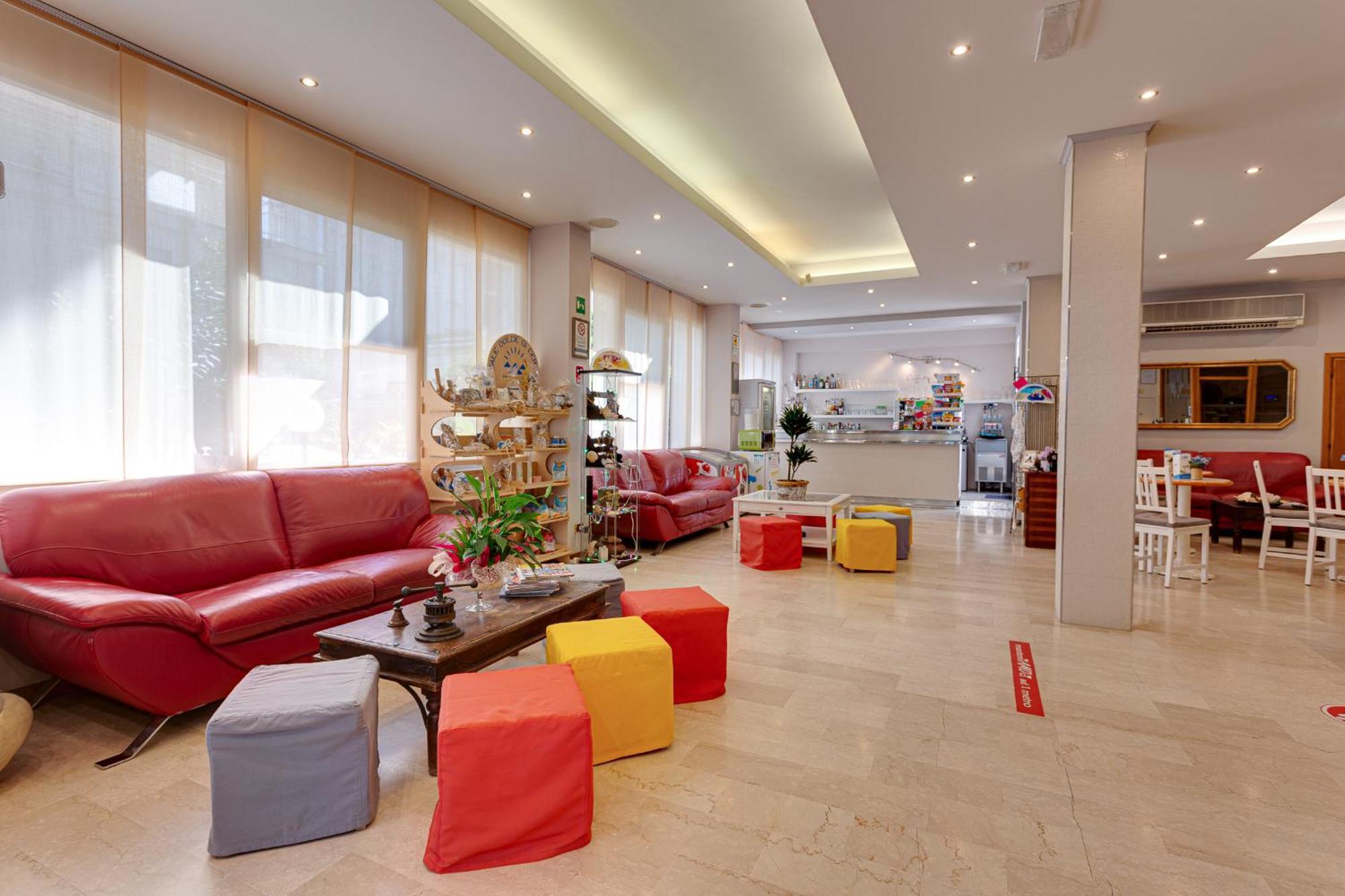 Hotel Kiss Cesenatico Dış mekan fotoğraf